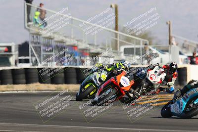 media/Dec-04-2022-CVMA (Sun) [[e38ca9e4fc]]/Race 3 Supersport Middleweight/